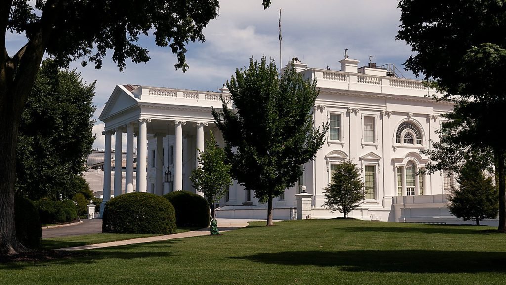 white house scene